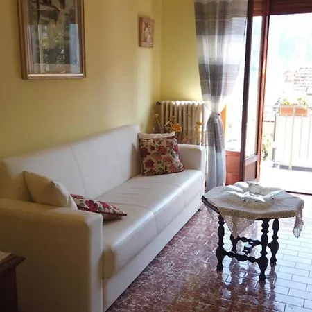 Leos * Sala Comacina